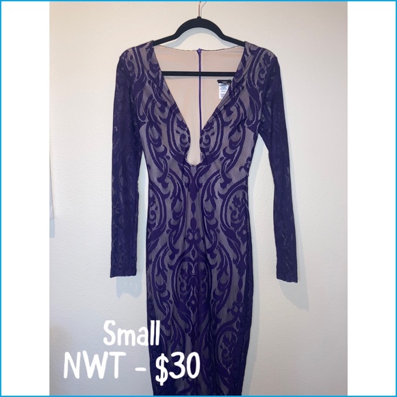 Dresses - Picture 5 of 12